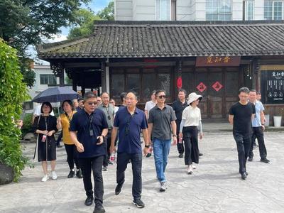 宜興市住房城鄉(xiāng)建設局組織開展宜興市城市更新和美麗鄉(xiāng)村建設主題培訓