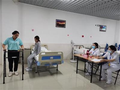 我市第三屆養(yǎng)老護(hù)理員職業(yè)技能競(jìng)賽 以專(zhuān)業(yè)匠心，鑄就養(yǎng)老服務(wù)新篇章